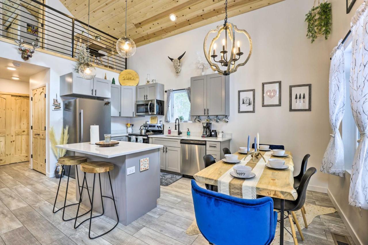 Modern Mtn Cabin Less Than 2 Mi To St Marys Glacier アイダホ・スプリングス エクステリア 写真