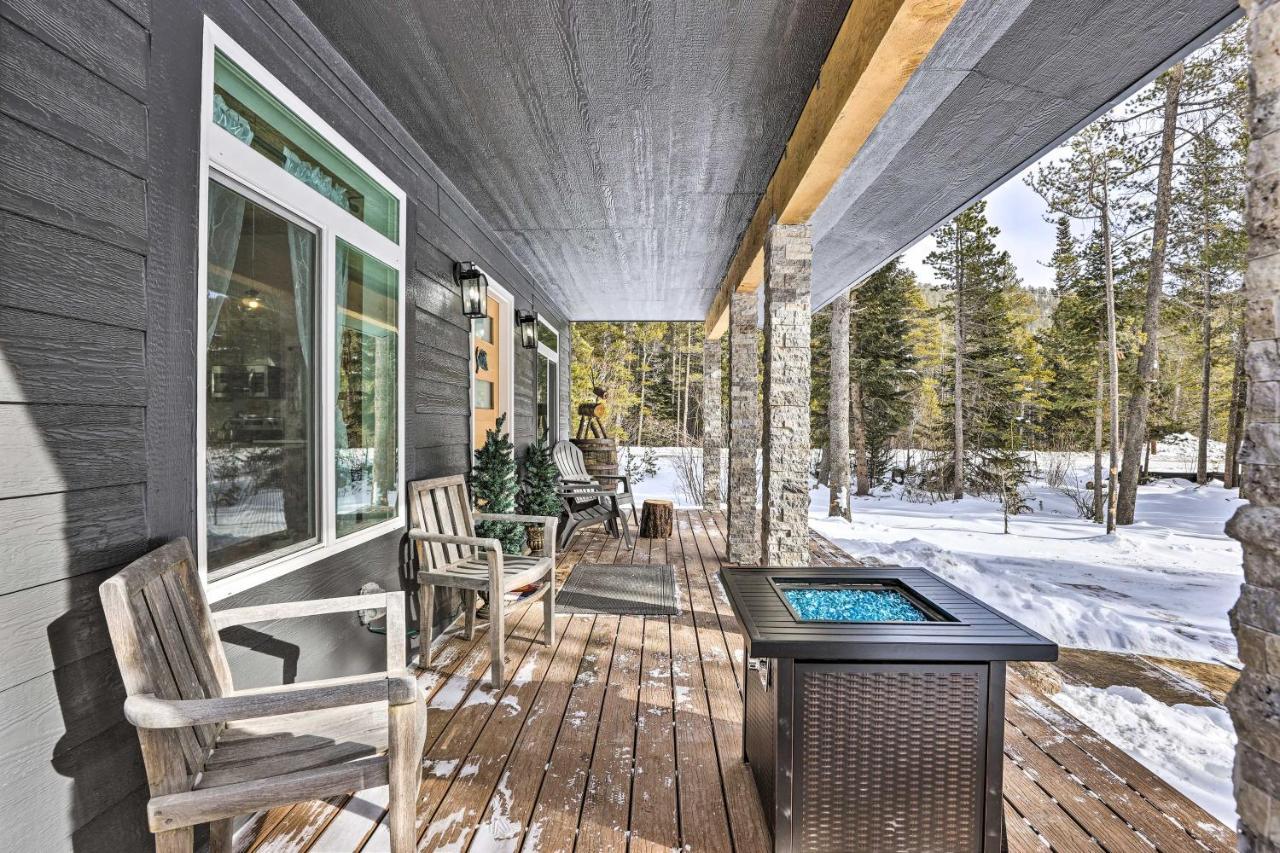 Modern Mtn Cabin Less Than 2 Mi To St Marys Glacier アイダホ・スプリングス エクステリア 写真